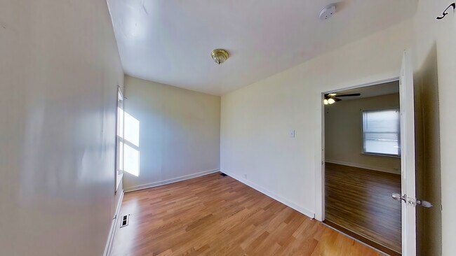 Dormitorio - 29 Glenwood Sq