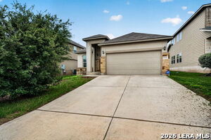 Foto del edificio - 8311 Prickly Oak