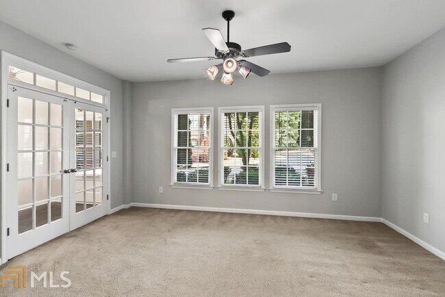 Foto del edificio - 3841 Felton Hill Rd