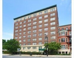 Foto del edificio - 534 Beacon St