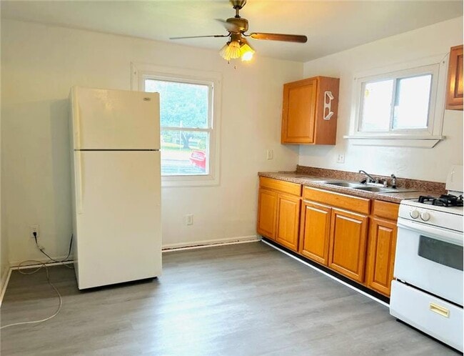 Foto del edificio - 2805 Sunset Blvd