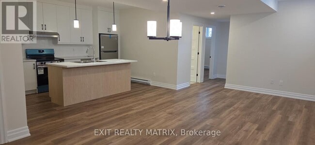 Photo du bâtiment - A - 542 REGINA STREET