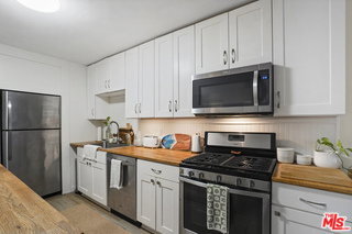 Building Photo - 6472 Cavalleri Rd