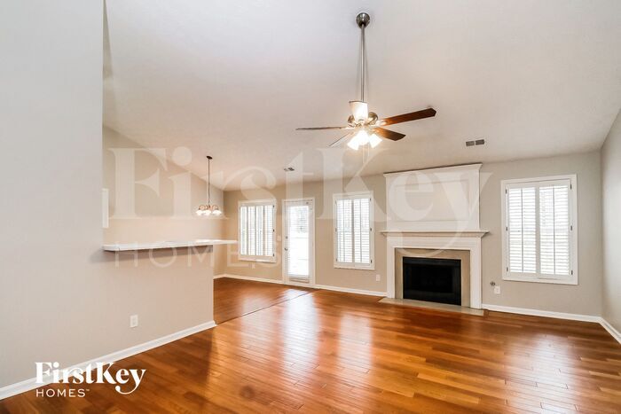 Foto principal - 1136 Holly Green Ct