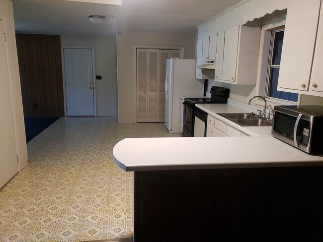 Foto del edificio - 1813 Old Pendleton Rd