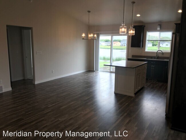 Building Photo - 4 br, 2 bath House - 1274 5th St NW