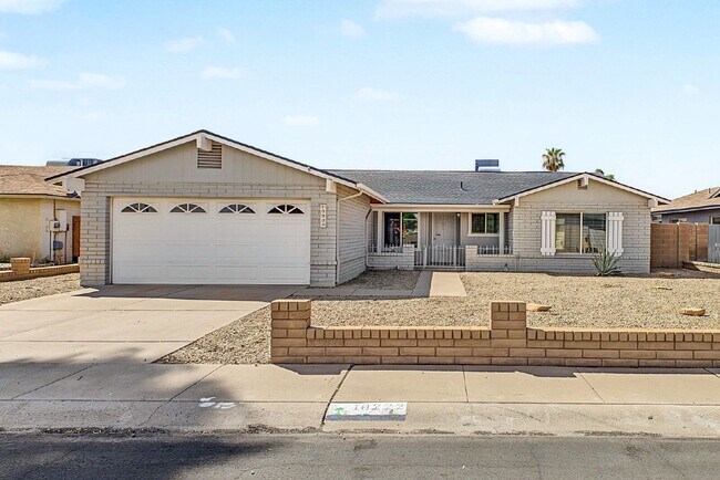 Building Photo - 10222 N 52nd Dr