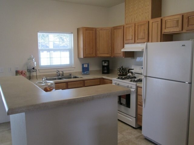 Kitchen - Thrower Park