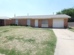 Building Photo - 1521 Heath St
