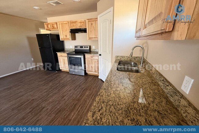 Building Photo - 3 Bedroom Home In North Lubbock!