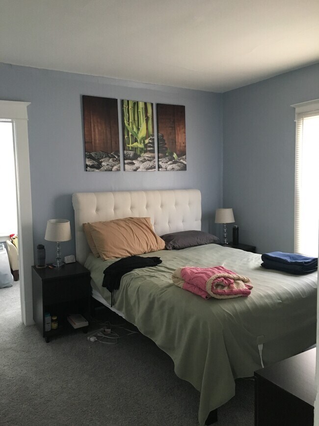 Master bedroom - 42 Commonwealth Ave