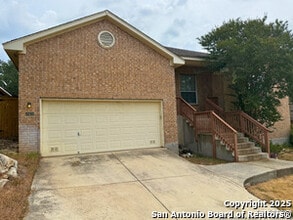 Building Photo - 18434 Rogers Bend