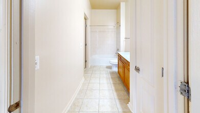 Interior Photo - Signal Hill Apartment Homes