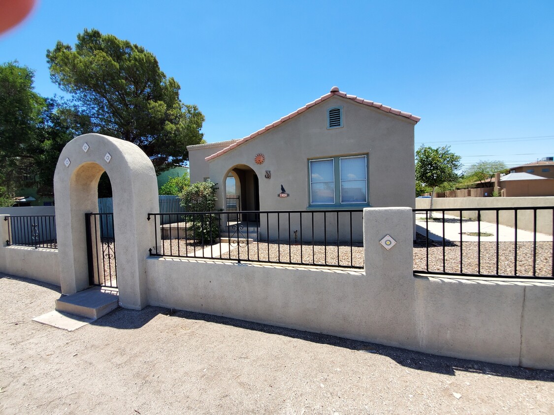 Photo - 1404-PM211404 E Grant Rd (Tucson, AZ)