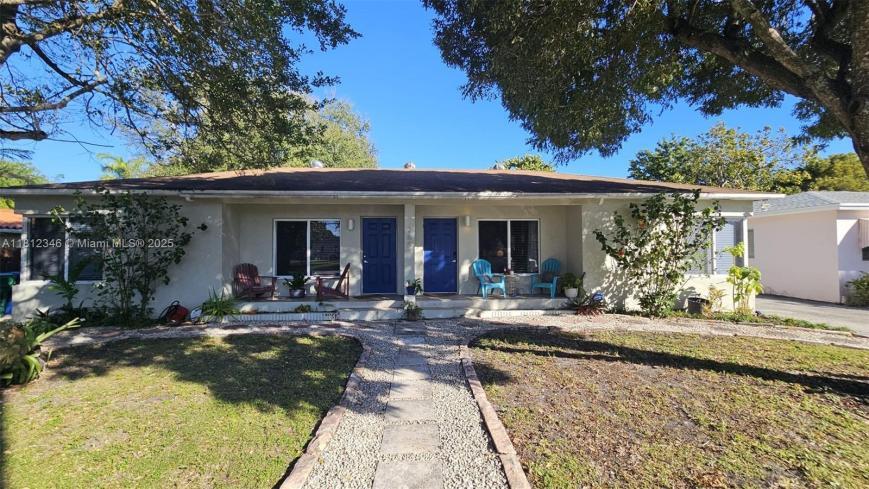 Foto principal - 2 bedroom in Miami FL 33161
