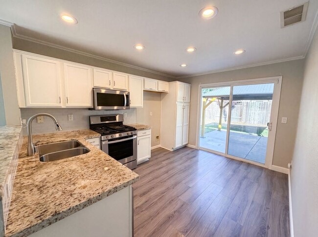Building Photo - 4319 Monhegan Way