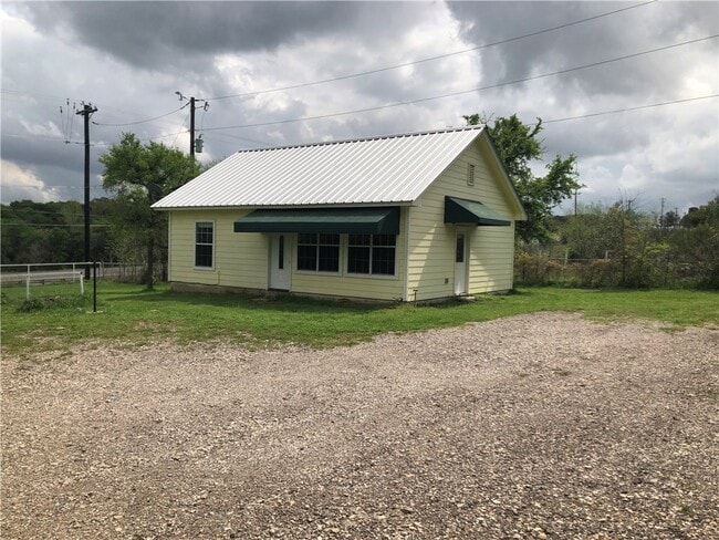 Building Photo - 1229 Farm to Market 1626