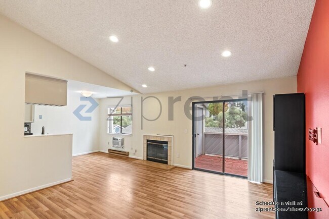 Foto del edificio - 37490 Parish Cir