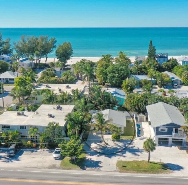 Foto del edificio - 3006 Gulf Dr