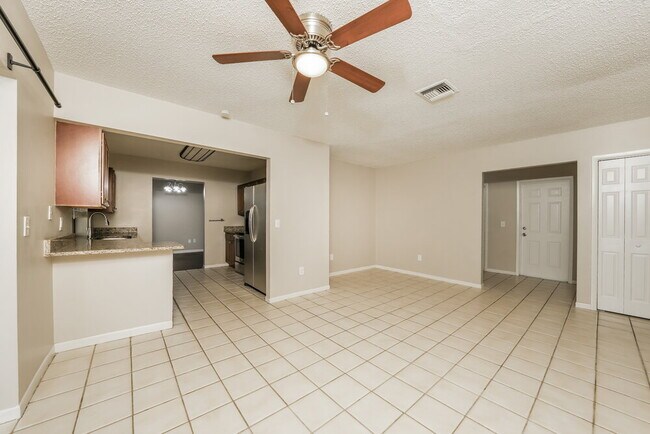 Foto del edificio - 1107 Widgeon Rd