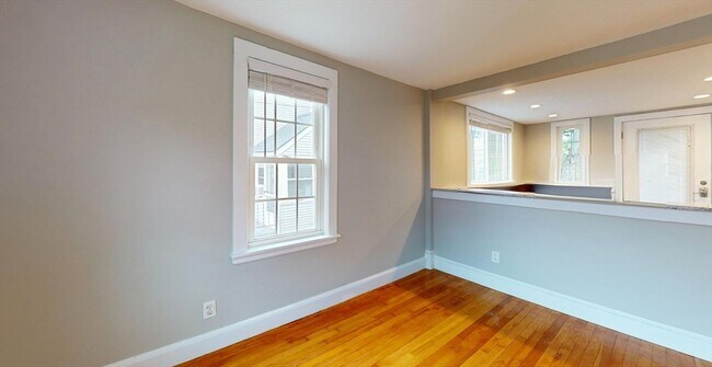 Foto del edificio - 55 Brentwood St