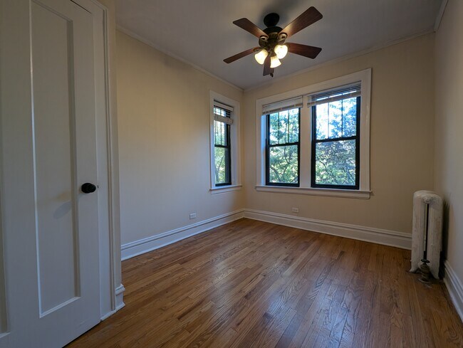 Foto del edificio - 2175 W Giddings St