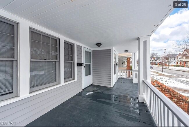 Foto del edificio - 2085 Chesterland Ave