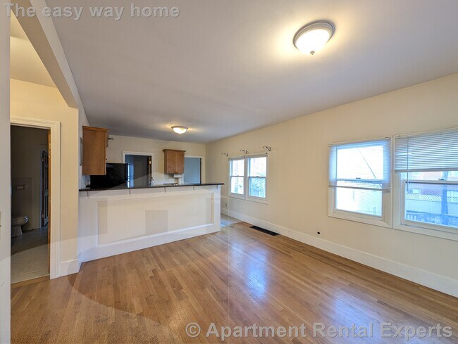 Photo - 185 Beacon St Unit #2 Apartment