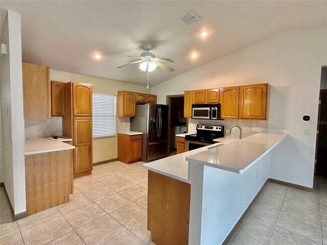 Building Photo - 6011 82nd Terrace N