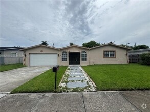 Building Photo - 115 Sierra Dr
