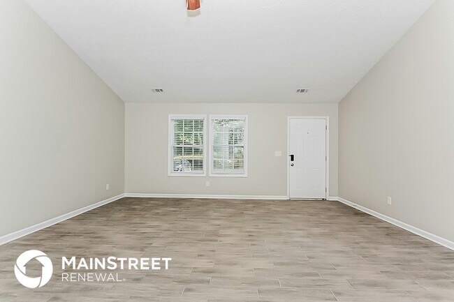 Foto del edificio - 5877 Homestead Cir