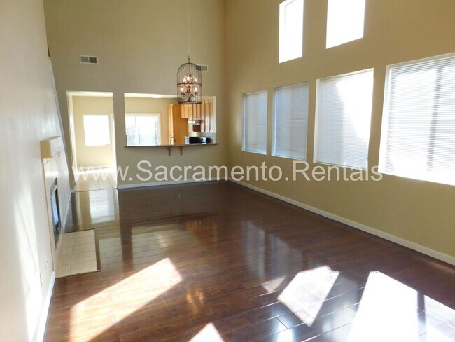 Building Photo - 4 br, 2 bath House - 10131 Schuler Ranch Road