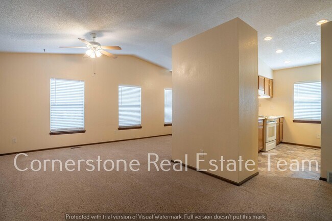 Building Photo - 3525 Fair Dawn Dr