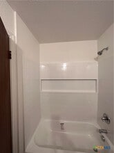 Building Photo - 1417 Janet Ln
