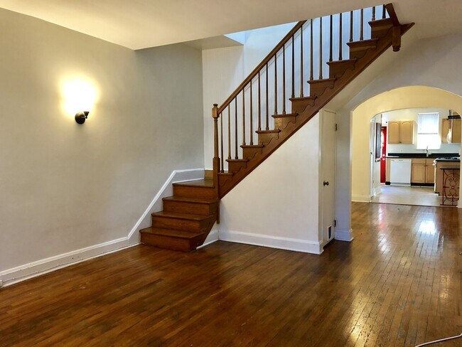 Foto del edificio - 3444 Chestnut Ave