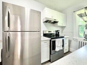 Building Photo - 5325 Van Alstyne Pl