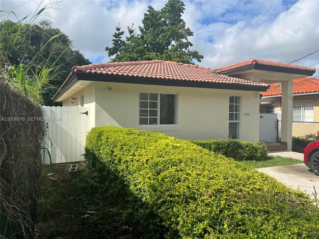 Foto del edificio - 18330 SW 102nd Pl