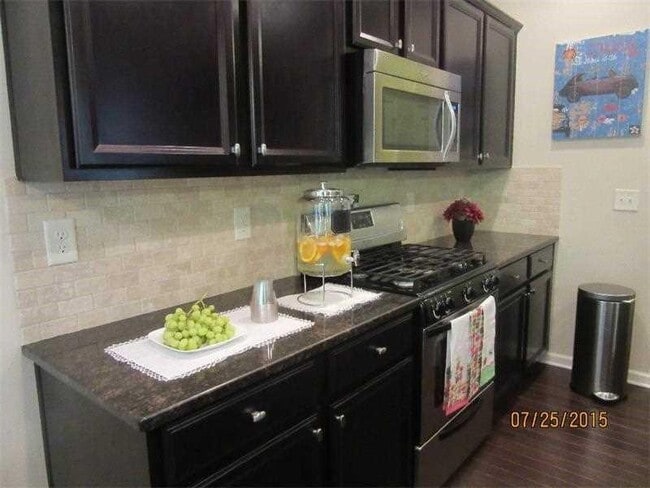 Foto del edificio - 6265 Crested Moss Dr