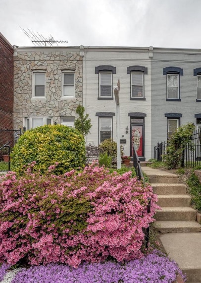 Photo - 335 17th St SE (Washington, DC)