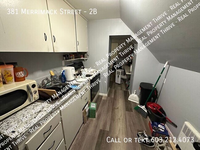 Foto del edificio - 381 Merrimack St