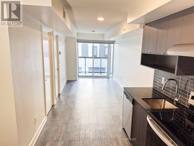 Photo du bâtiment - 1117 Cooke Blvd.