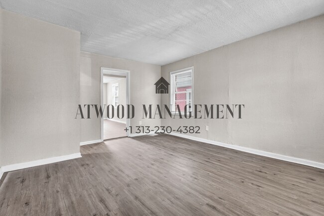 Foto del edificio - 14722 Quincy St