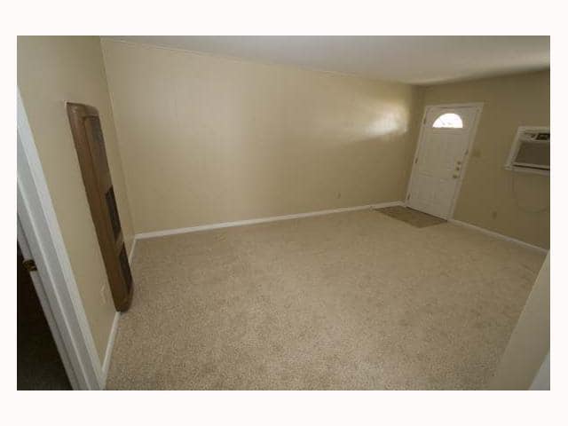 Building Photo - 5511 Guadalupe St