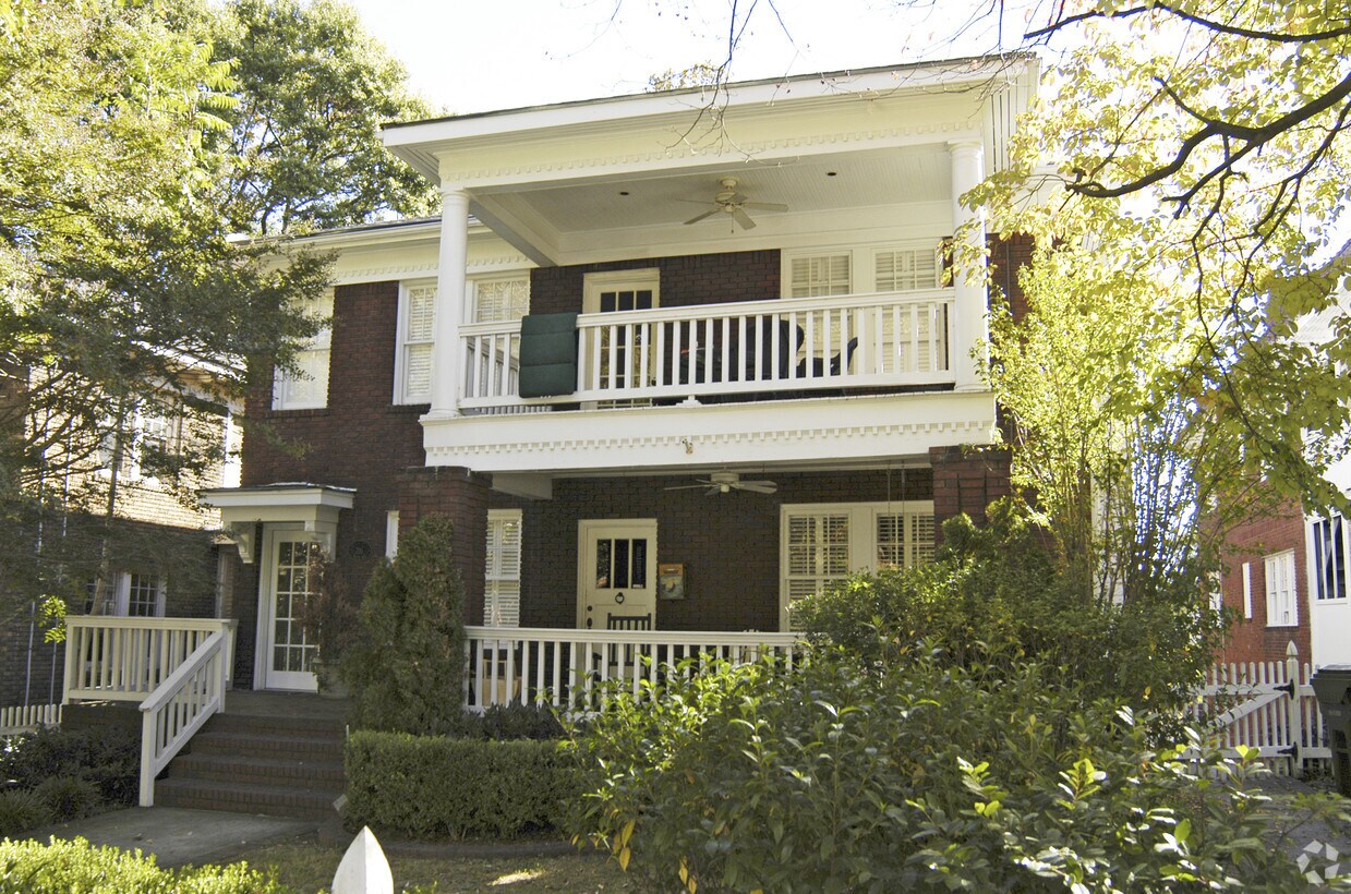 Foto principal - 791 Penn Ave NE