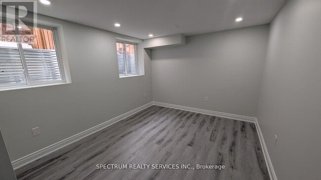 Building Photo - 1525 Cranberry Crescent