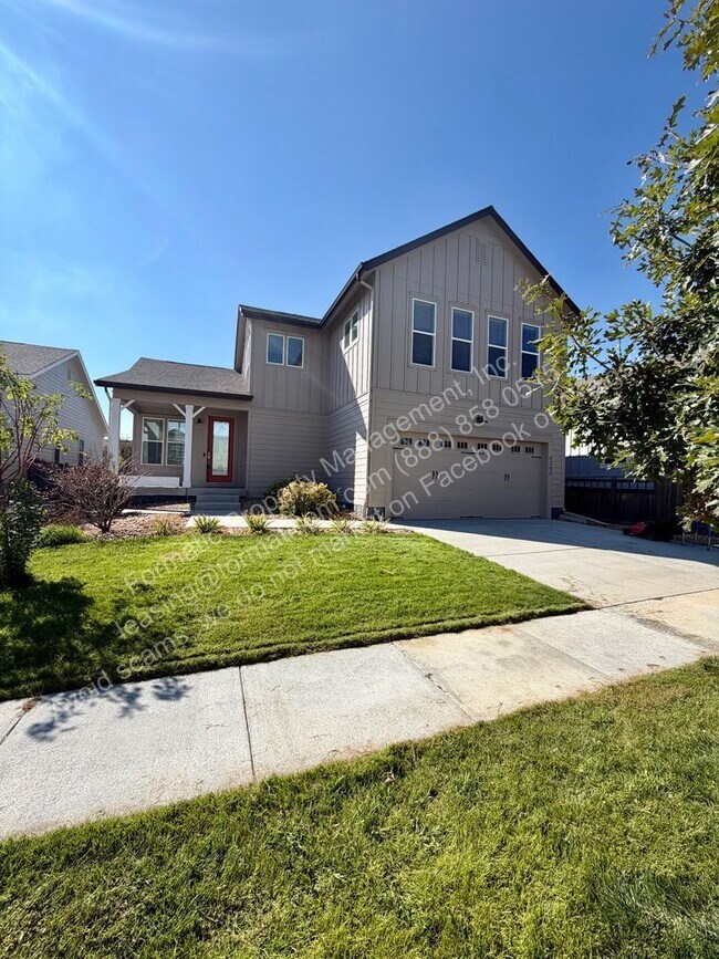 Building Photo - 4340 Mt Shavano St
