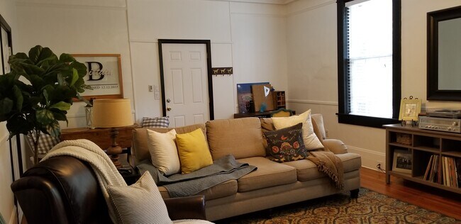 Foto del edificio - 421 Townes St