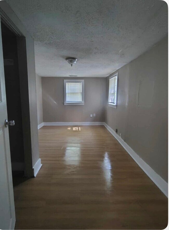 Foto del edificio - 3238 Ralston Ave