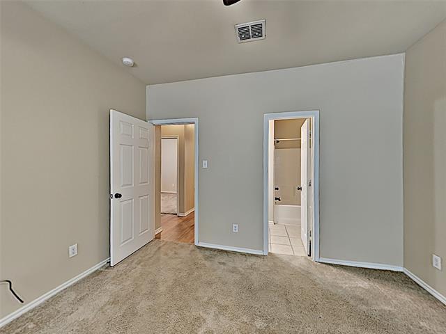 Building Photo - 1427 Piedmont Dr