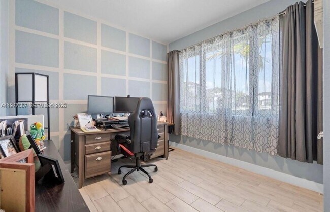 Foto del edificio - 23501 SW 106th Pl